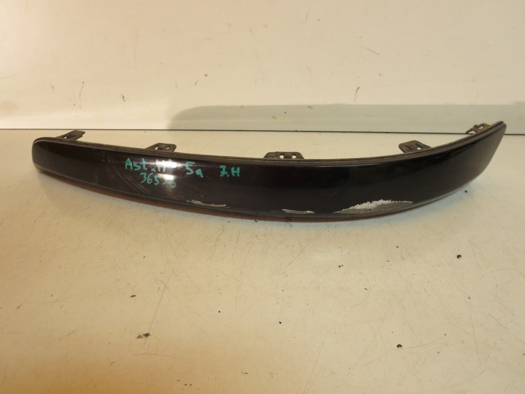 Opel Astra H 5 ajtós jobb hátsó lökhárító díszléc (lökhárító díszléc) 1. kép