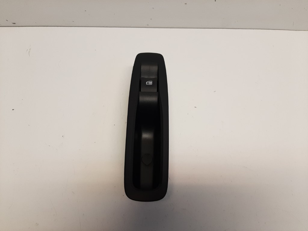 Renault Megane jobb hátsó ablakemelõ kapcsoló 829507746R 1. kép