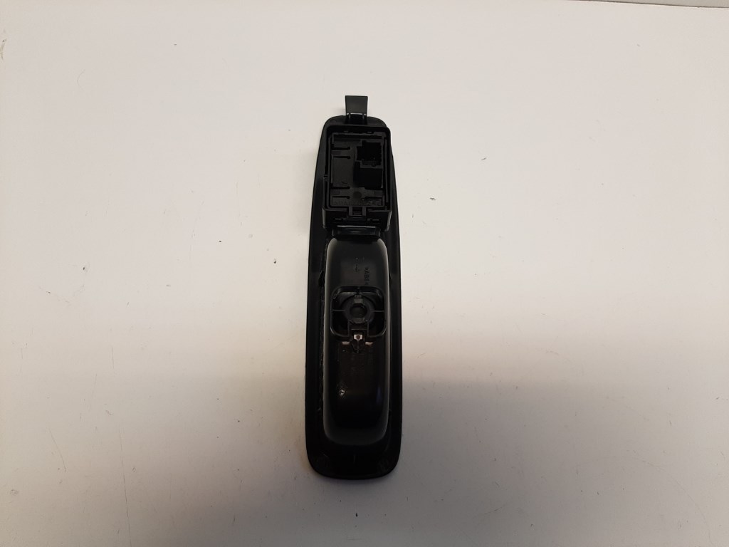 Renault Megane jobb hátsó ablakemelõ kapcsoló 829507746R 2. kép