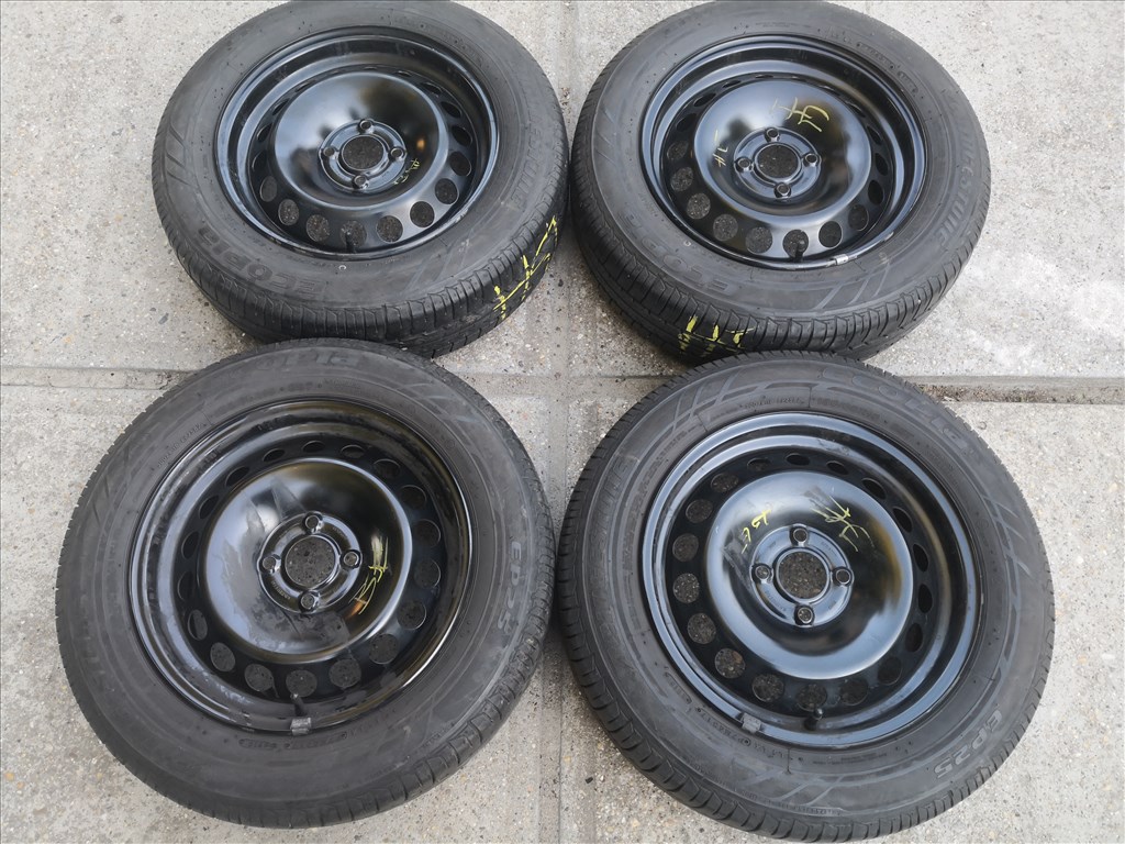 Renault 15-ös gyári acélkerék 4x100 1. kép