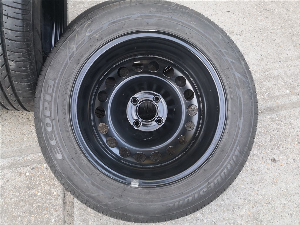 Renault 15-ös gyári acélkerék 4x100 6. kép