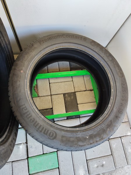 225/55 R19 Continental 4db Nyárigumi 90Garage #470 2. kép