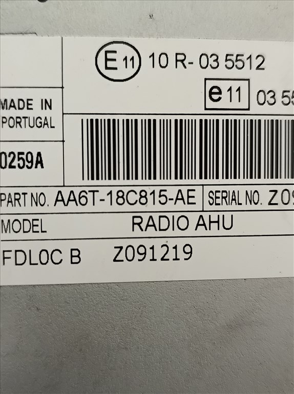 AA6T-18C815-AE Ford Fiesta Mk7 gyári CD rádió egys 3. kép