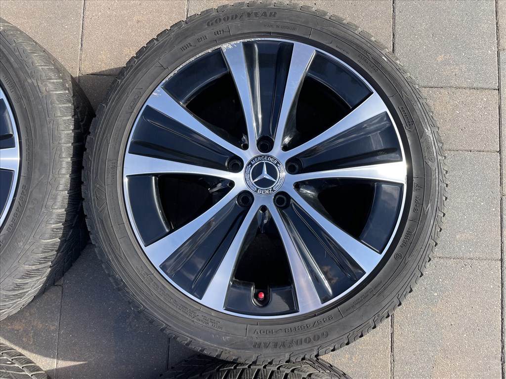MERCEDES-BENZ E-Klasse W213 W212 18” téli gyári alufelni szett ELADó! 4. kép