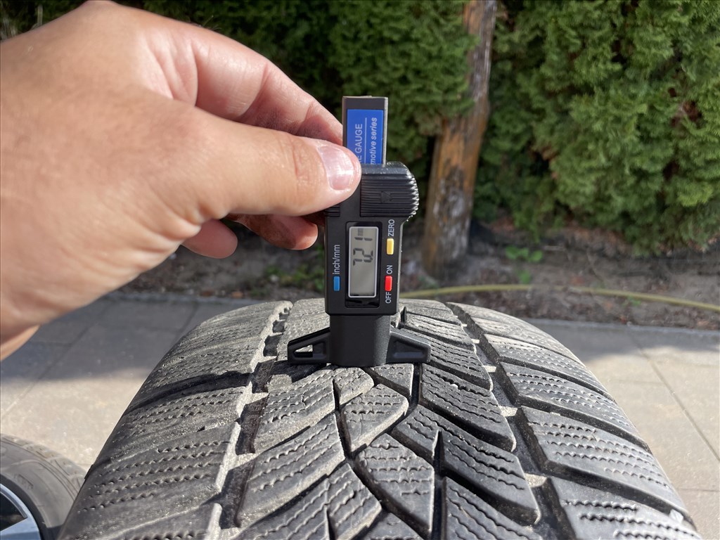 MERCEDES-BENZ E-Klasse W213 W212 18” téli gyári alufelni szett ELADó! 8. kép