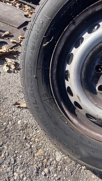  Mercedes Sprinter VW Crafter 6x130 16" lemezfelni rajta 265/55 16C újszerű Grenlander téli gumi  6. kép