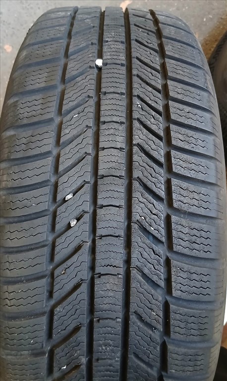  5x112 GYARI VW,VOLKSWAGEN 17”téli Continental R17 2. kép