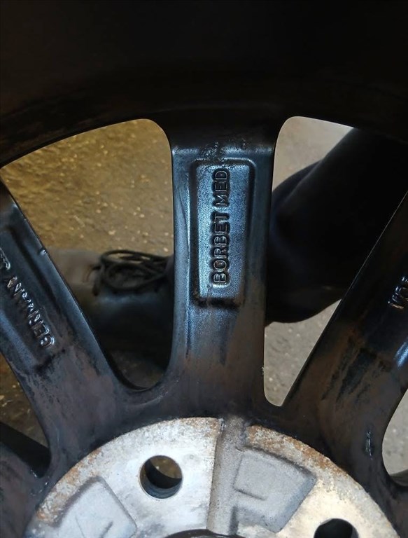  5x112 GYARI VW,VOLKSWAGEN 17”téli Continental R17 6. kép