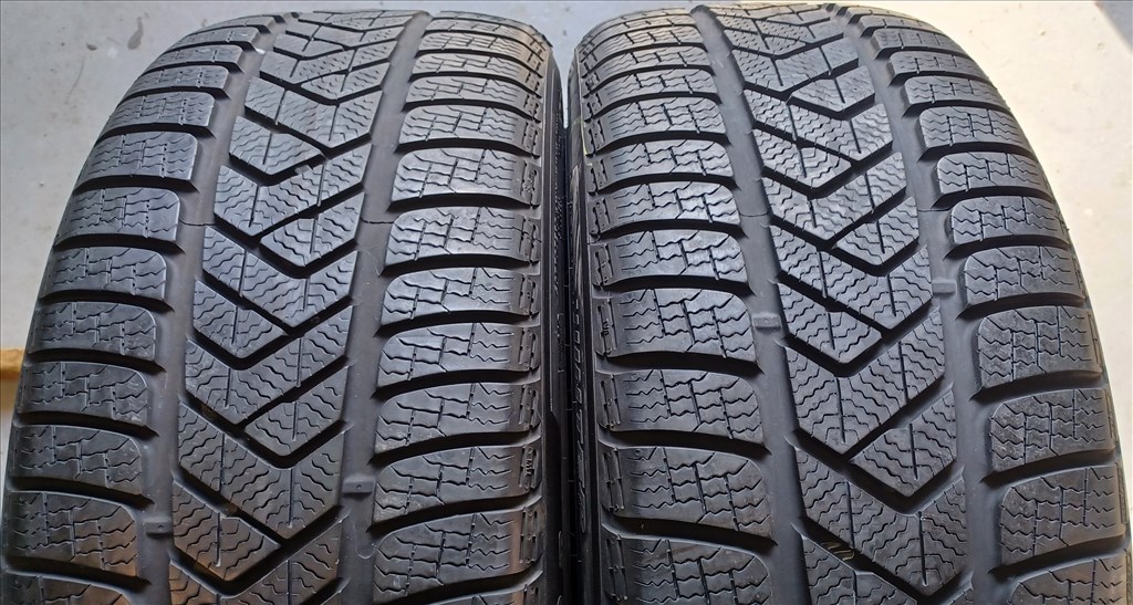 Pirelli Sottozero3 Winter MO 245/45 R19 téli gumik 2db.6,5-7mm 5. kép