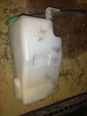 Suzuki Ignis 03-07 Kiegyenlítő Tartály