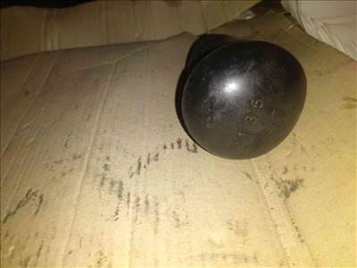 Mazda B2500 Váltó Gomb