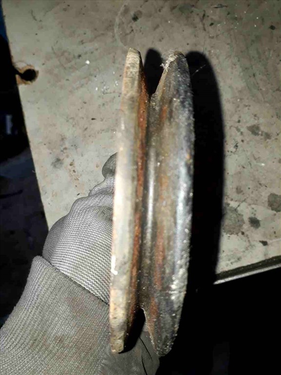 Volkswagen Transporter T4 91-96 Kormányszervó Szivattyú Szíjtárcsa 074 145 255 A 3. kép