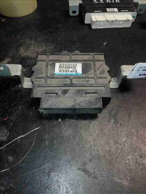 Mitsubishi Pajero ABS Vezérlő MR400420