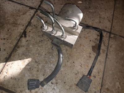 Suzuki Vitara ABS Tömb 56100-77E10