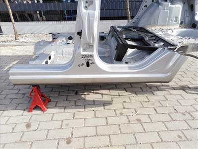Ford Focus C-max bal küszöb