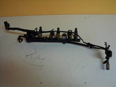 Jaguar s-type  befecskendező (injektor) XW4EA5C
