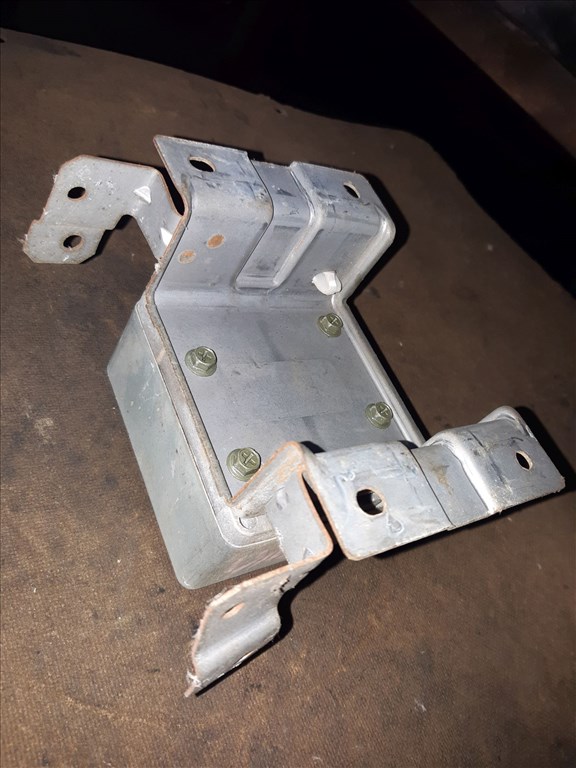 Suzuki Swift III 04-10 Kormányszervó Vezérlõ Elektronika 38720-63J10 4. kép