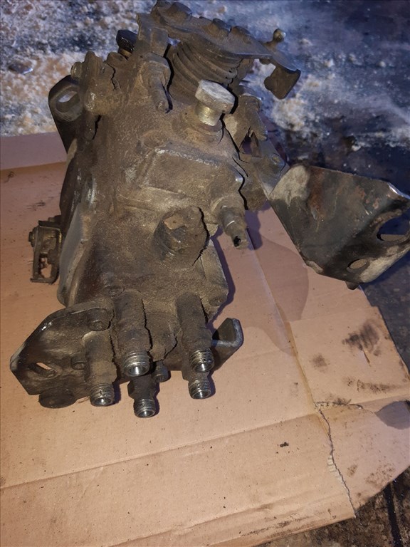 Volkswagen Transporter T4 91-96 Adagoló 0 460 485 003 4. kép