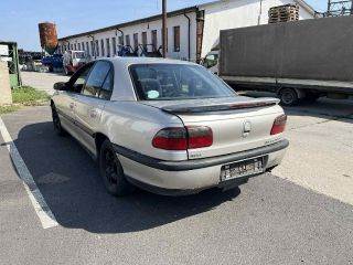OPEL OMEGA B (25, 26, 27) Bal hátsó Ablak