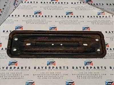 BMW E46 E87 E90 E91 E92 E93 E84 E83 X1 X3 kipufogó tartó konzol tartókonzol vaslap vas lap merevítő