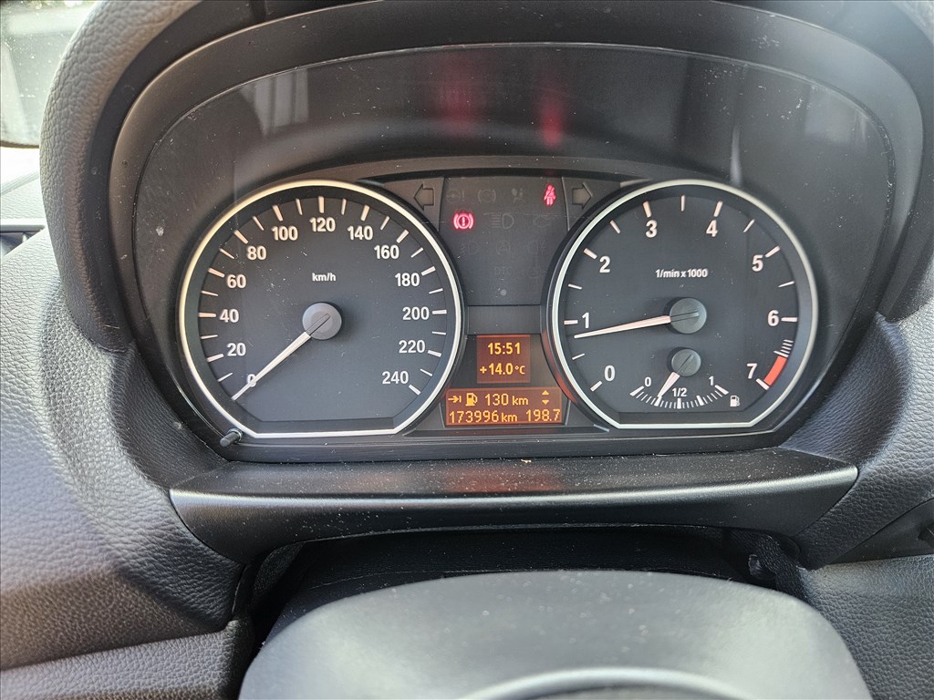 Eladó BMW 116i (1597 cm³, 122 PS) (E81, E82, E87, E88) 11. kép