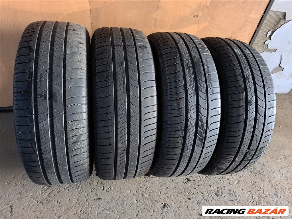 4db 215/60 R16 Michelin Energy Saver + Nyári gumi eladó!!!  ára 10000Ft/db Állapota: 6mm minta 1. kép