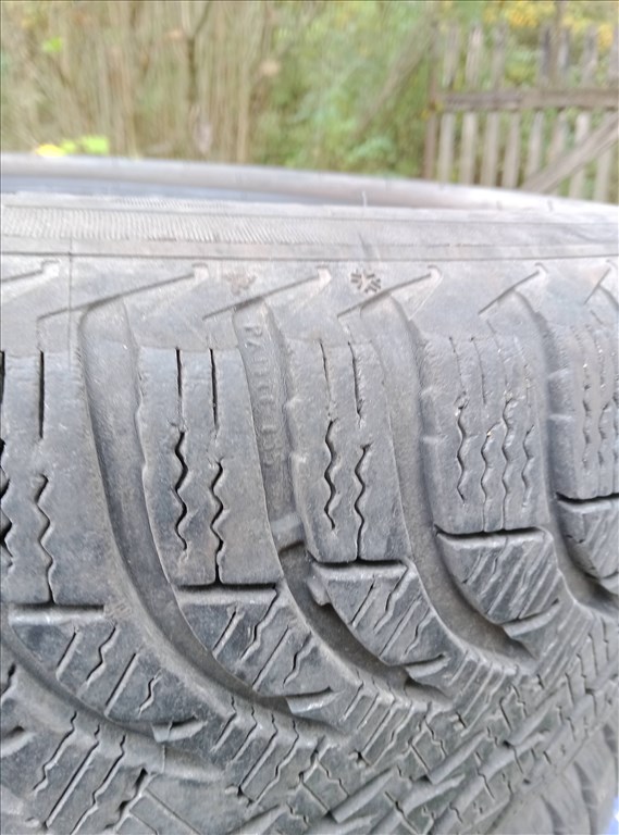  185/6015" használt Michelin téli gumi gumi 7. kép