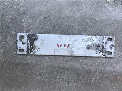 Audi A6 (C6 - 4F) 4,2 V8 * merevítő konzol 4f0803183