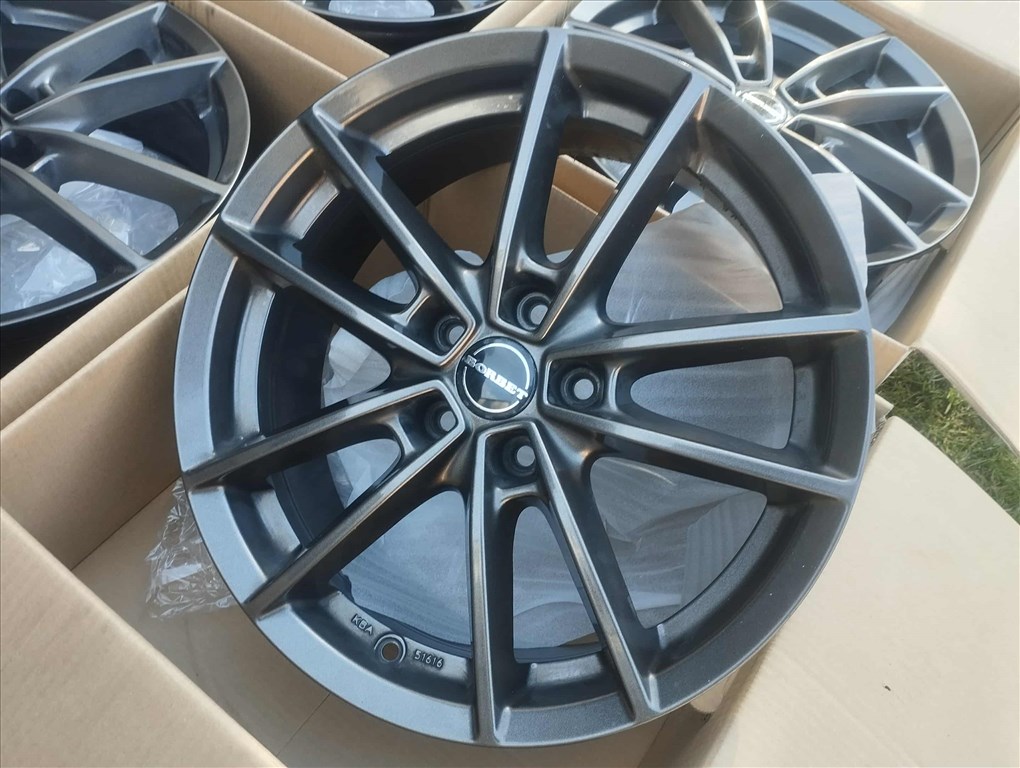 5x108 17 Borbet alufelni r17 " Peugeot Citroen Ford Volvo 1. kép
