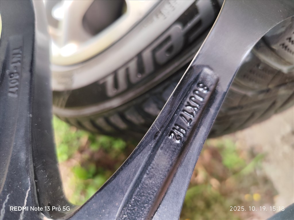  5x112 lyukosztású 17" használt alufelni, rajta 215/50 használt Barum téli gumi gumi  3. kép