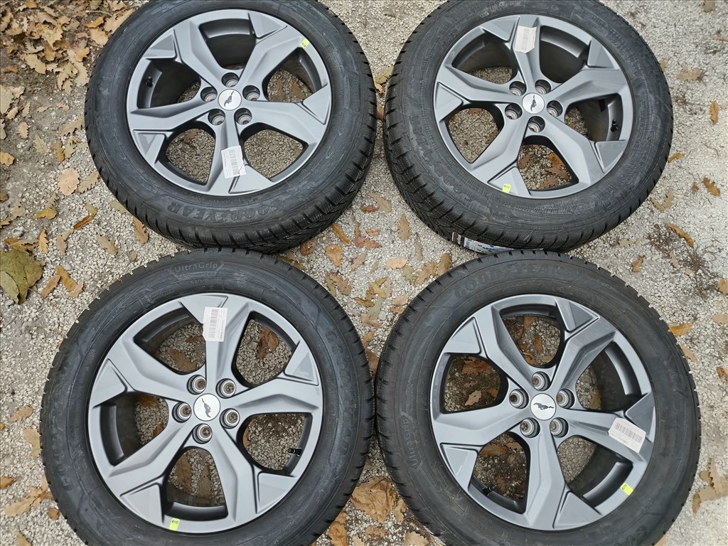 Ford Mustang Mach-E -18" (gyári felni) alufelni , 225/60r18 új Goodyear téli gumi  1. kép