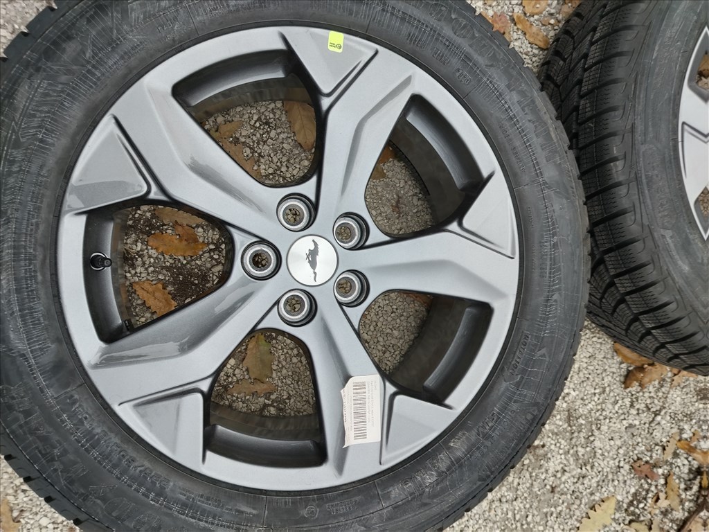 Ford Mustang Mach-E -18" (gyári felni) alufelni , 225/60r18 új Goodyear téli gumi  5. kép