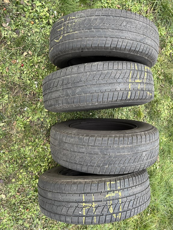  5x114.3 Lemezfelni  215/70 R16 téli gumi garnitúra + TPMS guminyomás szenzor  3. kép