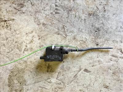 BMW 1-es sorozat E81, E82, E87, E88 tankajtó zár