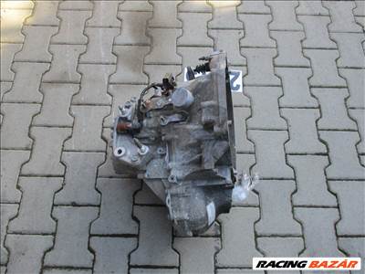 Skoda Octávia II HDV váltó 6 sebességes manuál 2.0