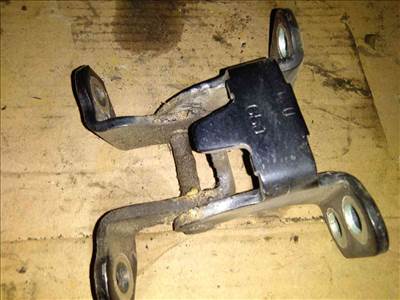 Suzuki Grand Vitara 05- Csomagtérajtó Zsanér