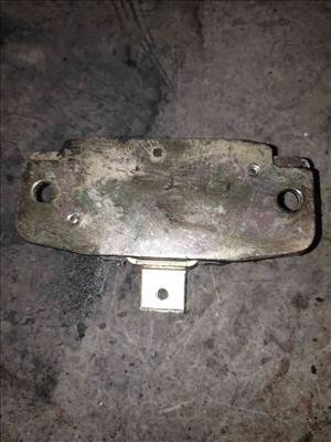 Volkswagen Transporter T4 91-03 Hátsó Felnyíló Ajtó Ütköző 701 829 721 C