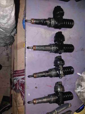 Volkswagen Golf V Injektor / Porlasztó / Befecskendező