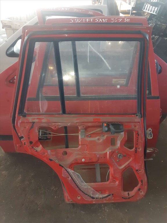 Suzuki Swift II 96-03 Bal Hátsó Ajtó 2. kép