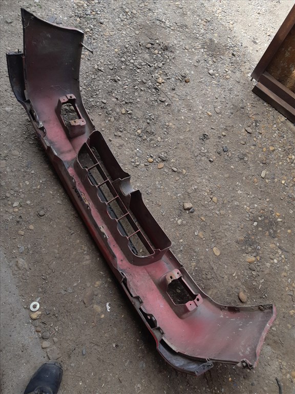 Suzuki Swift II 96-03 Elsõ Lökhárító 4. kép