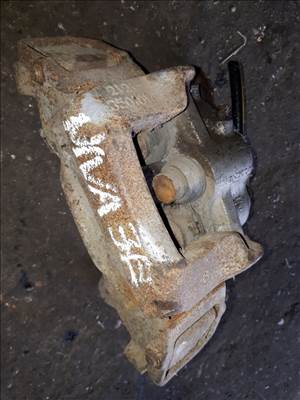 Lada Niva Jobb Első Féknyereg