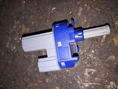 Mazda 3 -09 Pedál Kapcsoló