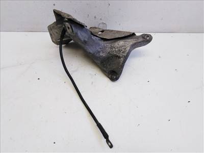 Audi A4 (8E B7) jobb első motortartó bak 8E0199388R