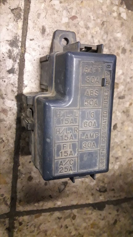 Suzuki Vitara Biztosítéktábla / Relé Tábla 1. kép