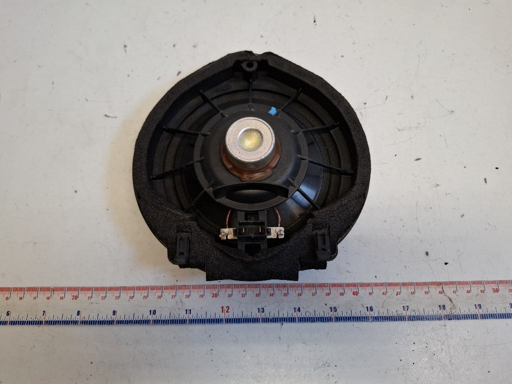 Honda Jazz (GE) jobb hátsó hangszóró 2. kép