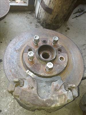 Opel Astra H Jobb Első Csonkállvány Kerékaggyal  Féknyereg  ABS Jeladó