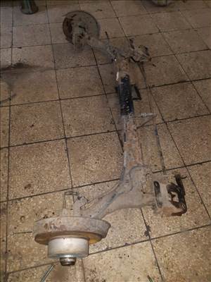 Audi A4 B5 Hátsó Híd Tárcsafékes