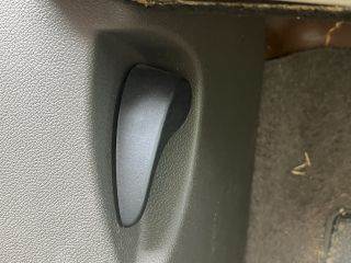 RENAULT FLUENCE (L30) Motorháztető Nyitó Kar / Gomb