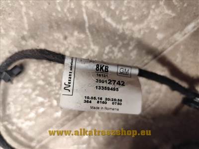 Opel Corsa E ajtó kábelköteg bal hátsó 13359495