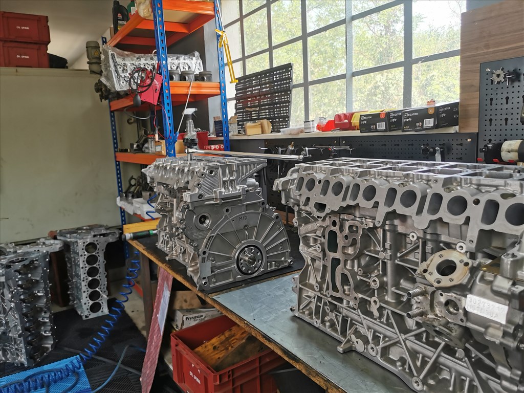 BMW 5-ös sorozat F10/F11 Felújított N57D30A N57D30B N57D30C motorok  1. kép